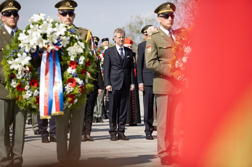 Pietní ceremoniál u příležitosti výročí ukončení 2. světové války v Evropě u památníu na Vítkově